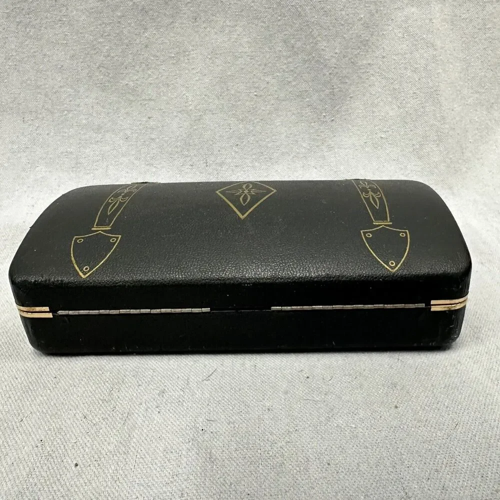 Vintage Shields Men's Accessory Jewelry Case‎ Organizer Faux Leather Red Velvet